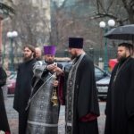25 февраля 2026 года в 40-й день по преставлению митрополита Лазаря духовенство Александро-Невского кафедрального собора г. Симферополя совершило заупокойную литию перед местом захоронения архипастыря