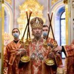 В ДЕНЬ ПРАЗДНОВАНИЯ ПЕРЕНЕСЕНИЯ МОЩЕЙ  СВЯТИТЕЛЯ  И ЧУДОТВОРЦА НИКОЛАЯ МИТРОПОЛИТ СИМФЕРОПОЛЬСКИЙ И КРЫМСКИЙ ЛАЗАРЬ ВОЗГЛАВИЛ ЛИТУРГИЮ В АЛЕКСАНДРО-НЕВСКОМ КАФЕДРАЛЬНОМ СОБОРЕ Г. СИМФЕРОПОЛЯ.