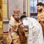 В Неделю 4-ю по Пасхе епископ Бахчисарайский Каллиник совершил Литургию в кафедральном Александро-Невском соборе г.. Симферополя.