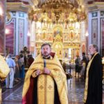 Всенощное бдение в кафедральном Александро-Невском соборе г. Симферополя в канун дня памяти славных и всехвальных первоверховных апостолов Петра и Павла.