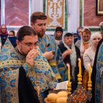 Всенощное бдение в канун Недели 3-й Крестопоклонной в кафедральном Александро-Невском соборе.