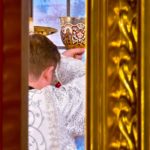 Литургия в кафедральном Свято-Александро-Невском соборе в праздник Крещения Господня.