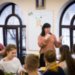 В  Просветительском центре имени свт. Гурия Таврического   прошла встреча православной молодёжи.