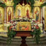 В Александро-Невском кафедральном соборе прошли торжественные богослужения в день Святой Троицы