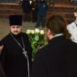 В Рождественскую ночь Митрополит Тихон возглавил праздничную Божественную литургию в кафедральном Александро-Невском соборе.