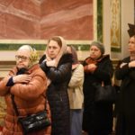 В ДЕНЬ ПАМЯТИ СОБОРА ВСЕХ СВЯТЫХ В ЗЕМЛЕ КРЫМСКОЙ ПРОСИЯВШИХ ПРЕОСВЯЩЕННЕЙШИЙ КАЛЛИНИК ЕПИСКОП БАХЧИСАРАЙСКИЙ ВОЗГЛАВИЛ БОЖЕСТВЕННУЮ ЛИТУРГИЮ В КАФЕДРАЛЬНОМ АЛЕКСАНДРО-НЕВСКОМ СОБОРЕ Г. СИМФЕРОПОЛЯ.