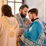 В праздник Покрова Пресвятой Богородицы, Преосвященный Каллиник, епископ Бахчисарайский возглавил Божественную литургию в кафедральном соборе святого благоверного князя Александра Невского г. Симферополя.