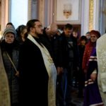 В канун праздника Рождества Христова Митрополит Лазарь возглавил всенощное бдение в кафедральном Александро-Невском соборе г. Симферополя.