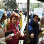 По благословению Митрополита Симферопольского и Крымского Лазаря проведена благотворительная ярмарка «В ожидании Пасхи».