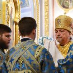 Высокопреосвященнейший Митрофан, Митрополит Мурманский и Мончегорский возглавил праздничную Божественную литургию в кафедральном соборе святого благоверного князя Александра Невского г. Симферополя в праздник Рождества Пресвятой Владычицы нашей Богородицы