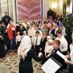 ДУХОВЕНСТВО, МОНАШЕСТВУЮЩИЕ И МИРЯНЕ КРЫМСКОЙ ЕПАРХИИ ПОЗДРАВИЛИ МИТРОПОЛИТА СИМФЕРОПОЛЬСКОГО И КРЫМСКОГО ЛАЗАРЯ С РОЖДЕСТВОМ ХРИСТОВЫМ.