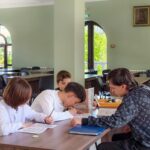 В Просветительском центре святителя Гурия Таврического при Александро-Невском кафедральном соборе г. Симферополя прошли занятия для детей и подростков