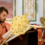 В праздник Всемирного Воздвижения Честного и Животворящего Креста Господня, Глава Крымской Митрополии, Высокопреосвященнейший Митрополит Симферопольский и Крымский Лазарь, возглавил Божественную литургию в кафедральном Свято-Александро-Невском соборе г. С