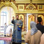 В ПРАЗДНИК РОЖДЕСТВА ПРЕСВЯТОЙ БОГОРОДИЦЫ НАСТОЯТЕЛЬ АЛЕКСАНДРО-НЕВСКОГО КАФЕДРАЛЬНОГО СОБОРА Г. СИМФЕРОПОЛЯ МИТРОПОЛИТ СИМФЕРОПОЛЬСКИЙ И КРЫМСКИЙ ЛАЗАРЬ ВОЗГЛАВИЛ ПРАЗДНИЧНУЮ БОЖЕСТВЕННУЮ ЛИТУРГИЮ.