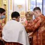 В ДЕНЬ ПРАЗДНОВАНИЯ ПЕРЕНЕСЕНИЯ МОЩЕЙ  СВЯТИТЕЛЯ  И ЧУДОТВОРЦА НИКОЛАЯ МИТРОПОЛИТ СИМФЕРОПОЛЬСКИЙ И КРЫМСКИЙ ЛАЗАРЬ ВОЗГЛАВИЛ ЛИТУРГИЮ В АЛЕКСАНДРО-НЕВСКОМ КАФЕДРАЛЬНОМ СОБОРЕ Г. СИМФЕРОПОЛЯ.