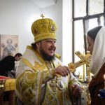 В ВОССТАНОВЛЕННОМ ХРАМЕ 4-Х СВЯТИТЕЛЕЙ МОСКОВСКИХ ПЕТРА, АЛЕКСИЯ, ИОНЫ И ФИЛИППА В ПРЕСТОЛЬНЫЙ ПРАЗДНИК ЕПИСКОП КАЛЛИНИК СОВЕРШИЛ ПЕРВУЮ БОЖЕСТВЕННУЮ ЛИТУРГИЮ.