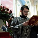 Митрополит Симферопольский и Крымский Лазарь совершил вечерню с чином выноса Святой Плащаницы в кафедральном Свято-Александро-Невском соборе г. Симферополя.