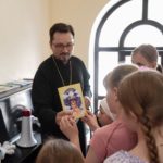 В воскресной школе просветительского центра им. свт. Гурия Таврического в завершение учебного года прошли праздничные мероприятия.