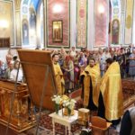 В кафедральный Александро-Невский собор г. Симферополя был доставлен ковчег с частицей честных мощей святой блаженной Матроны Московской.