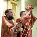 Божественная литургия в день памяти священномученика Порфирия, епископа Симферопольского и всех  новомучеников Крымских в кафедральном Александро-Невском соборе г. Симферополя.