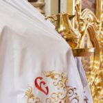 В праздник Входа Господня в Иерусалим  епископ Бахчисарайский Каллиник совершил праздничную Божественную литургию в кафедральном Александро-Невском соборе г. Симферополя.