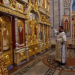 Вечернее богослужение и Парастас в канун Вселенской ( мясопустной) родительской субботы в кафедральном Александро-Невском соборе.
