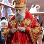 В праздник Происхождения Честных Древ Животворящего Креста Господня  епископ Нестор совершил малое освящение воды и освятил мед в кафедральном Александро-Невском соборе г. Симферополя.