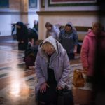 Первая в этом году Литургия Преждеосвященных Даров в Свято-Александро-Невском кафедральном соборе.