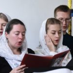 Молодежный хор просветительского центра им. свт. Гурия Таврического  приняли участие в престольных торжествах в храме 4-х святителей московских: Петра, Алексия, Ионы и Филиппа при Православном молодёжном просветительском центре «Зёрна» .равославном