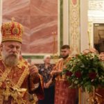 В канун праздника Воздвижения Честного и Животворящего Креста Господня епископ Ялтинский Нестор совершил всенощное бдение в кафедральном Александро-Невском соборе г. Симферополя.
