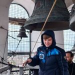 Ребята из образцового ансамбля "Сударушка" при школе № 2 г. Симферополя побывали на экскурсии в кафедральном Александро-Невском соборе.