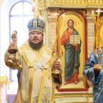 В праздник Покрова Пресвятой Богородицы, Преосвященный Каллиник, епископ Бахчисарайский возглавил Божественную литургию в кафедральном соборе святого благоверного князя Александра Невского г. Симферополя.