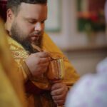 Воскресные богослужения в Александро-Невском кафедральном соборе в Неделю 9-ю по Пятидесятнице