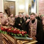 В канун Недели Крестопоклонной Митрополит Лазарь совершил всенощное бдение в кафедральном  Александро-Невском соборе г. Симферополя.