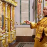 Митрополит Симферопольский и Крымский Тихон возглавил всенощное бдение в кафедральном соборе святого благоверного князя Александра Невского г. Симферополя в канун  дня памяти Корсунской иконы Божией Матери.