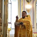В ДЕНЬ ПАМЯТИ СЛАВНЫХ И ВСЕСЛАВНЫХ  ПЕРВОВЕРХОВНЫХ АПОСТОЛОВ ПЕТРА И ПАВЛА В АЛЕКСАНДРО-НЕВСКОМ КАФЕДРАЛЬНОМ СОБОРЕ Г. СИМФЕРОПОЛЯ СОВЕРШЕНА ПРАЗДНИЧНАЯ БОЖЕСТВЕННАЯ ЛИТУРГИЯ .