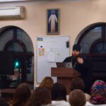 В Просветительском центре имени св. Гурия Таврического прошли первые занятия с учащимися библейско-богословских курсов