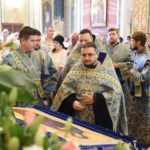 В канун праздника Успения Пресвятой Богородицы Преосвященный епископ Ялтинский Нестор совершил всенощное бдение в кафедральном Александро-Невском соборе г. Симферополя.
