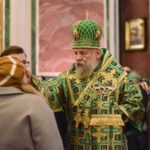Всенощное бдение в кафедральном Свято-Александро-Невском соборе в канун престольного торжества.