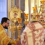 Архиерейское богослужение в Неделю 9-ю по Пятидесятнице в кафедральном Александро-Невском соборе г. Симферополя.