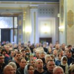 Воскресные богослужения в Александро-Невском кафедральном соборе в Неделю 20-ю по Пятидесятнице
