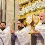 Божественная литургия в праздник Рождества Господа и Спаса нашего Иисуса Христа в кафедральном Александро-Невском соборе.