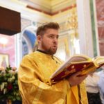 Преосвященный Евфимий, епископ Луховицкий возглавил Литургию в Неделю 16-ю по Пятидесятниц  в кафедральном Свято-Александро-Невском соборе г. Симферополя.