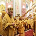 Митрополит Симферопольский и Крымский Тихон возглавил Божественную литургию в кафедральном Александро-Невском соборе г. Симферополя в день памяти Корсунской иконы Божией Материй.