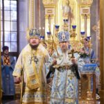 Глава Крымской Митрополии, Высокопреосвященнейший Митрополит Симферопольский и Крымский Лазарь, возглавил праздничную Божественную литургию в кафедральном соборе святого благоверного князя Александра Невского г. Симферополя.