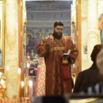 Божественная литургия в день памяти святой блаженной Матроны Московской в  нижнем храме (во имя святителя Гурия, Архиепископа Таврического) кафедрального Свято-Александро-Невского собора г. Симферополя.