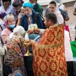 В ПРАЗДНИК ПРОИСХОЖДЕНИЯ ЧЕСТНЫХ ДРЕВ ЖИВОТВОРЯЩЕГО КРЕСТА ГОСПОДНЯ ЕПИСКОП БАХЧИСАРАЙСКИЙ КАЛЛИНИК ВОЗГЛАВИЛ ЛИТУРГИЮ В АЛЕКСАНДРО-НЕВСКОМ КАФЕДРАЛЬНОМ СОБОРЕ Г. СИМФЕРОПОЛЯ