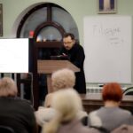 В Просветительском центре святителя Гурия Таврического при Александро-Невском кафедральном соборе прошло очередное занятие, по изучению Святого Писания