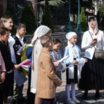 На территории кафедрального Свято-Александро-Невского собора г. Симферополя прошла ежегодная благотворительная акция "Белый цветок".