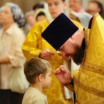 В Александро-Невском кафедральном соборе прошли богослужения в Неделю 2-ю по Пятидесятнице, Всех святых, в земле Русской просиявших